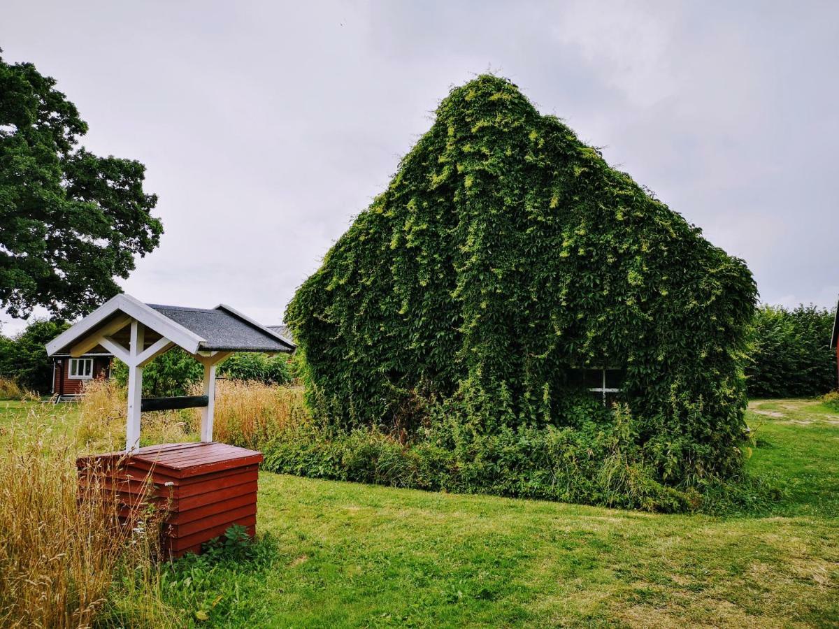 Stf Hagaby/Lantgarden Hostel Lottorp Exterior photo