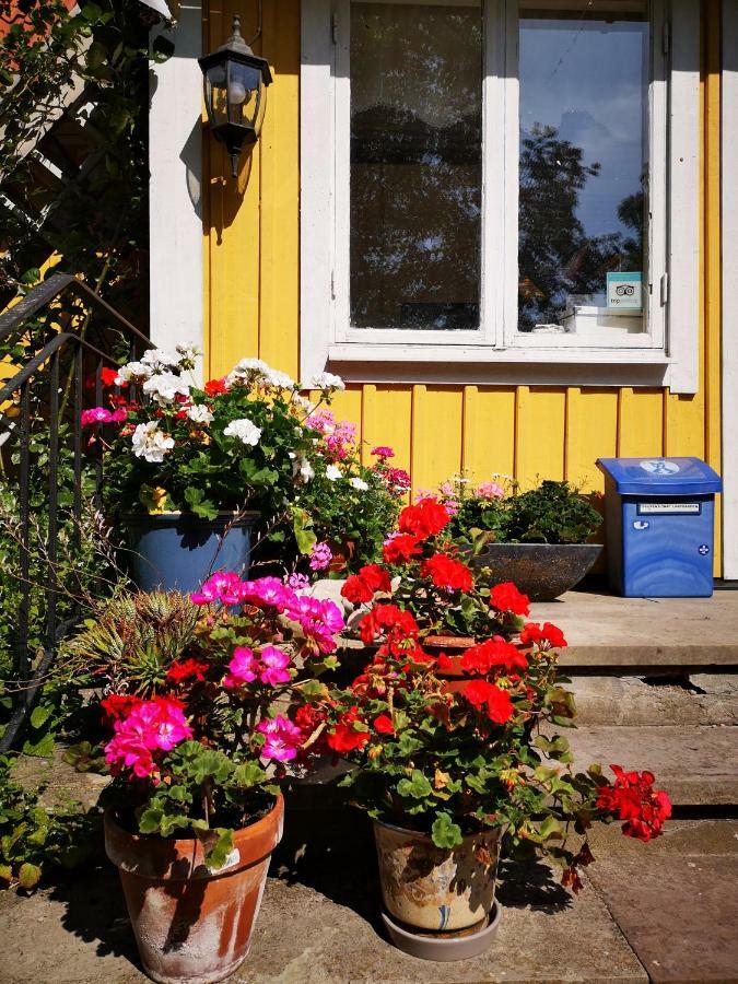 Stf Hagaby/Lantgarden Hostel Lottorp Exterior photo